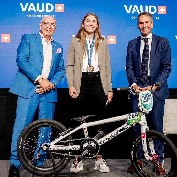 Michel Rochat, Vaud Promotion, la cycliste BMX Zoé Claessens et Christophe De Kepper, CIO