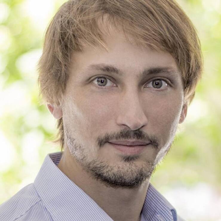 file7gd7ots6okp1doz2144n