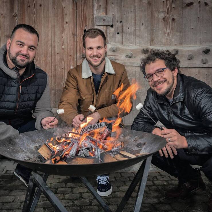 file7iv4jbf85xlu3e93bxu