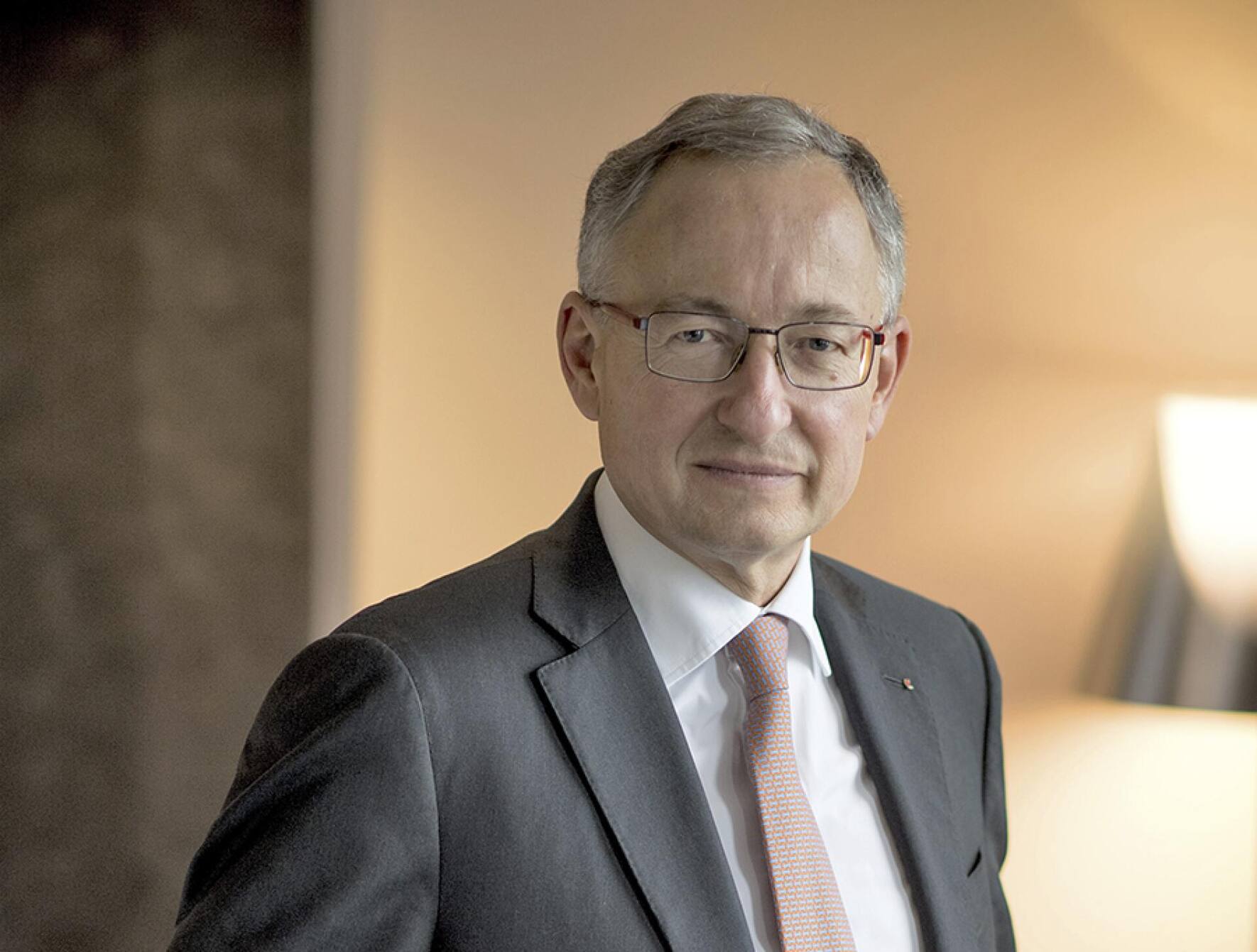 file7igs0xc4z7d1agvmac4s