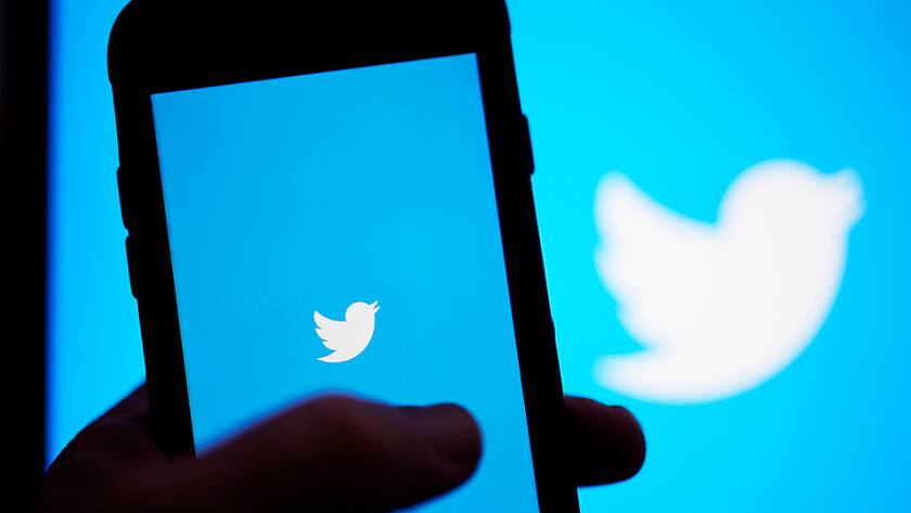 Elon Musk affirme que Twitter n'a pas respecté ses engagements pris dans l'accord, en ne donnant pas toutes les informations demandées sur le nombre de faux comptes et spams (archives).