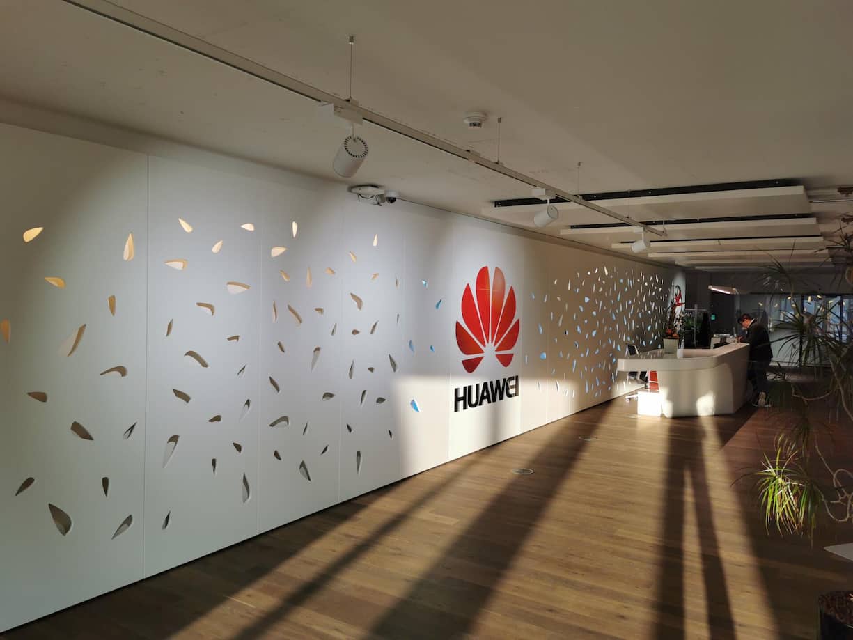 Office Liebefeld reception_new.jpg