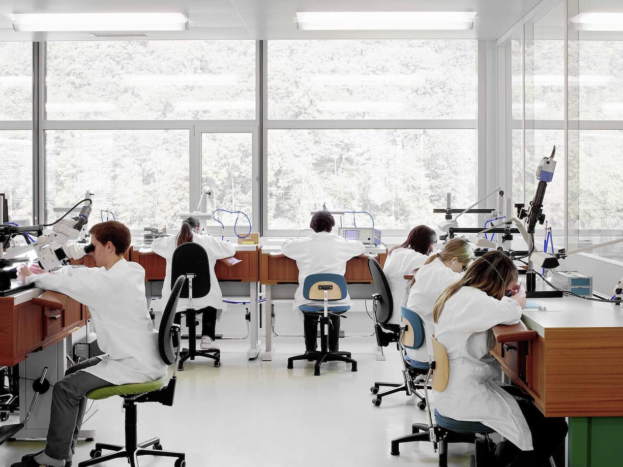 Rolex figure en troisième position