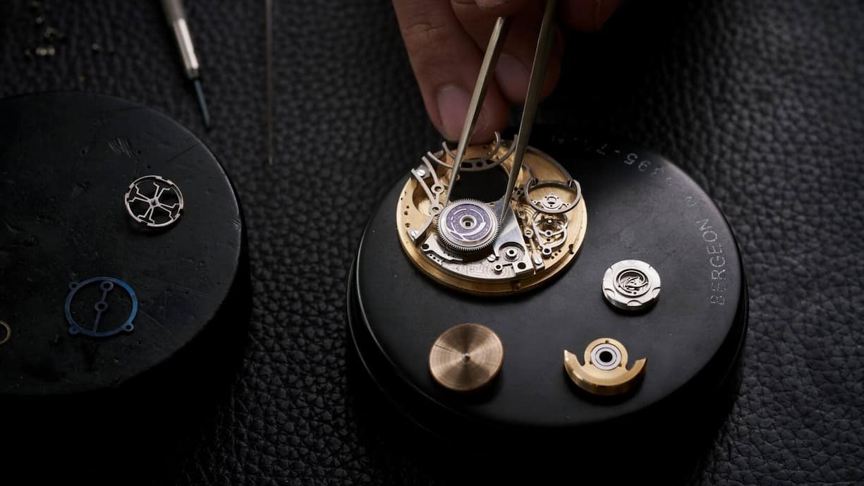 La montre Monday de Renaud Tixier est dotée d'un micro-rotor