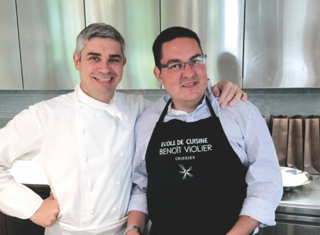 Avec le regretté Benoît Violier, à l’Hôtel de Ville de Crissier, en 2014.