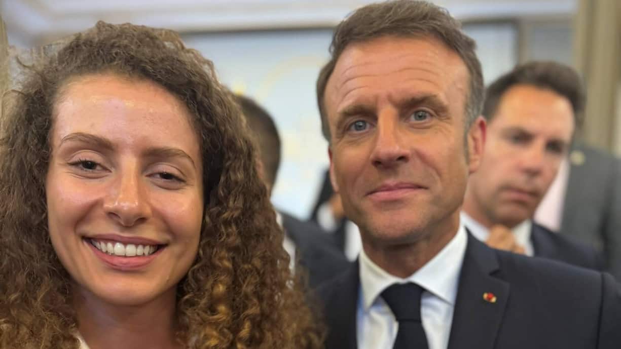 Lara Gervaise avec Emmanuel Macron
