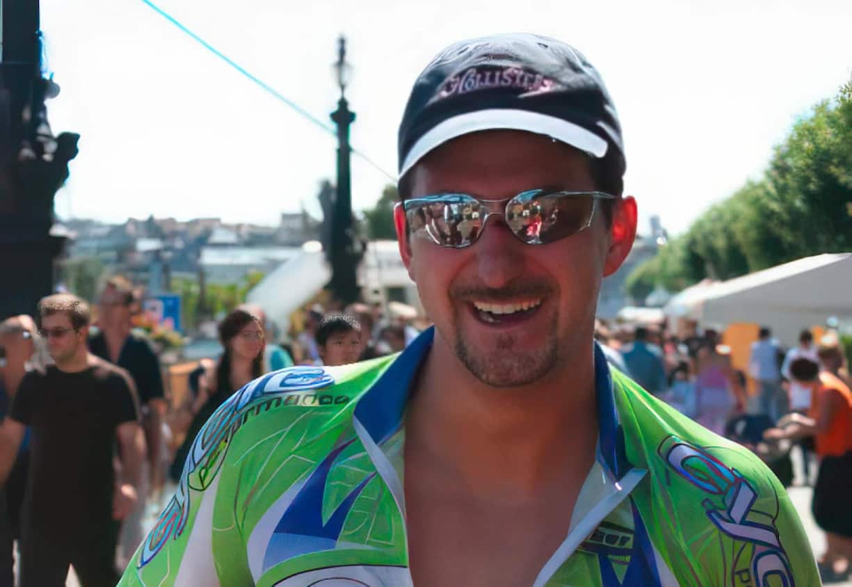 Jonathan Normand est un athlète accompli. Ici au triathlon de Genève en 2007.