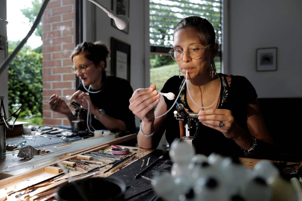 «Une cinquantaine d’ocularistes seulement à travers le monde maîtrisent cette technique.» Marina Buckel