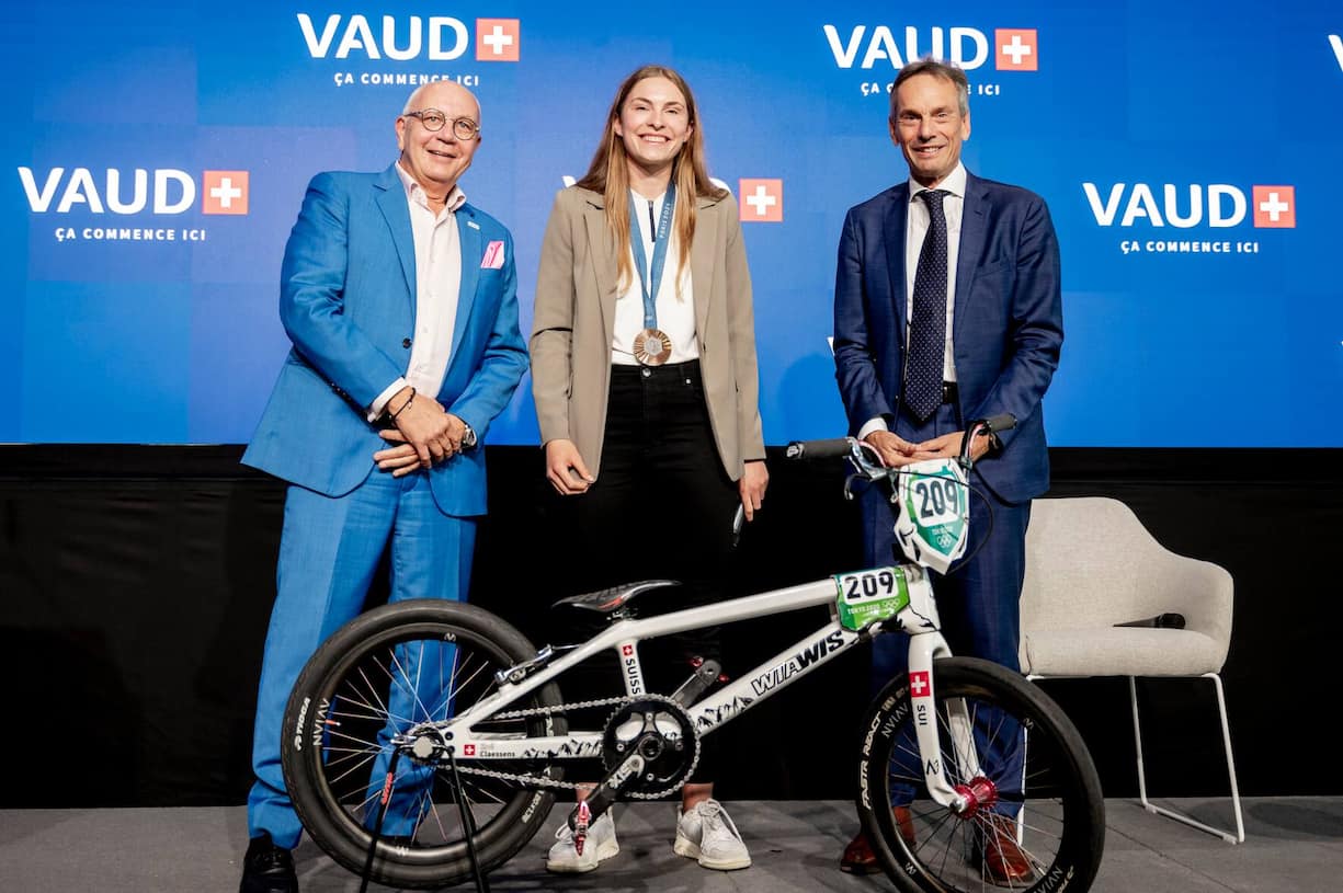 Michel Rochat, Vaud Promotion, la cycliste BMX Zoé Claessens et Christophe De Kepper, CIO