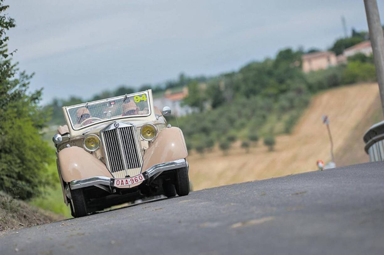1934 Lancia Augusta Cabriolet