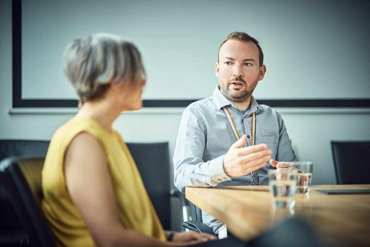 Sandra Lanz et David Eicher sont responsables de la mise en œuvre de la gestion de la santé en entreprise en tant que HR Business Partner chez Thales Suisse.