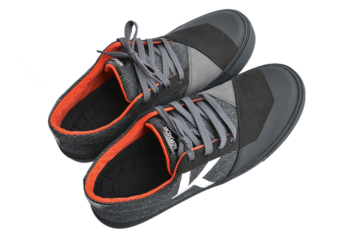 file70dqeik4wee1j0tix2jj