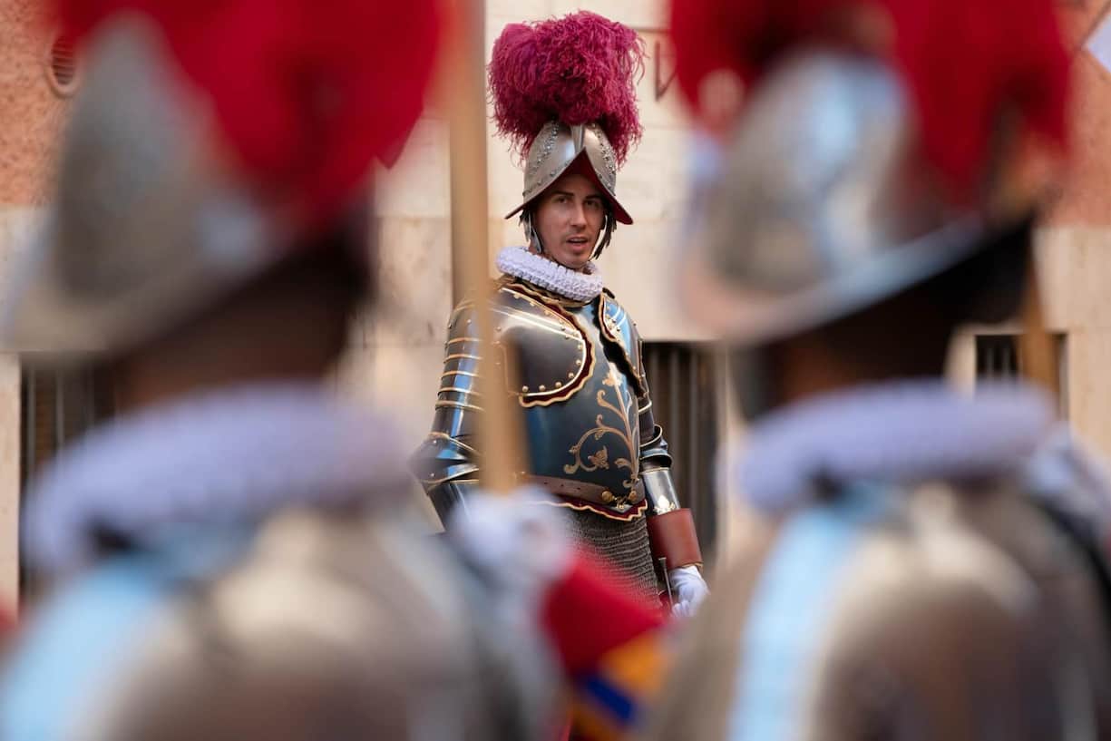 «Ma décision  d’intégrer la garde  fut instantanée.  J’avais 12 ans.» Loïc Rossier