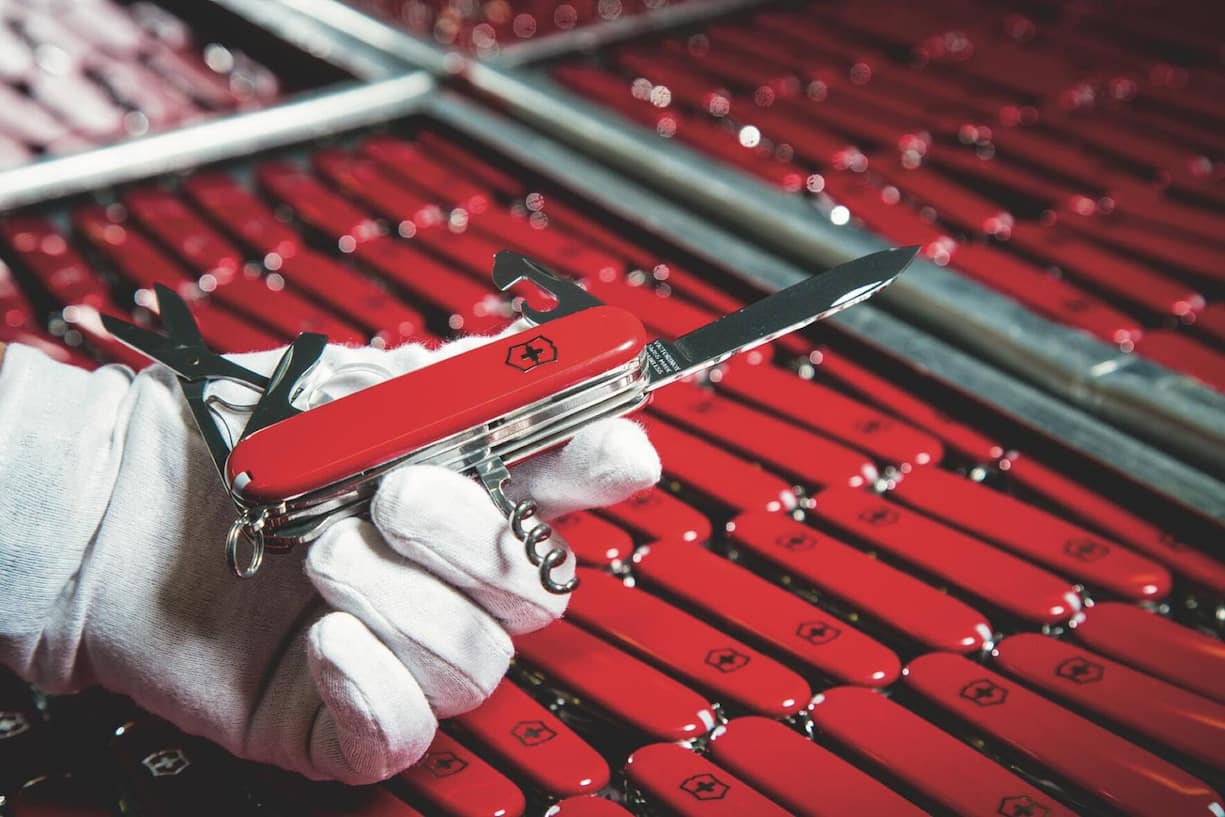 Plus de 10 millions de couteaux sont fabriqués tous les ans.