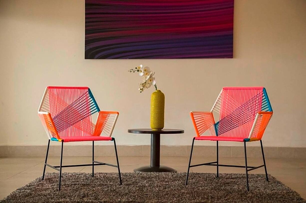 Du métal, du bois et du cuir