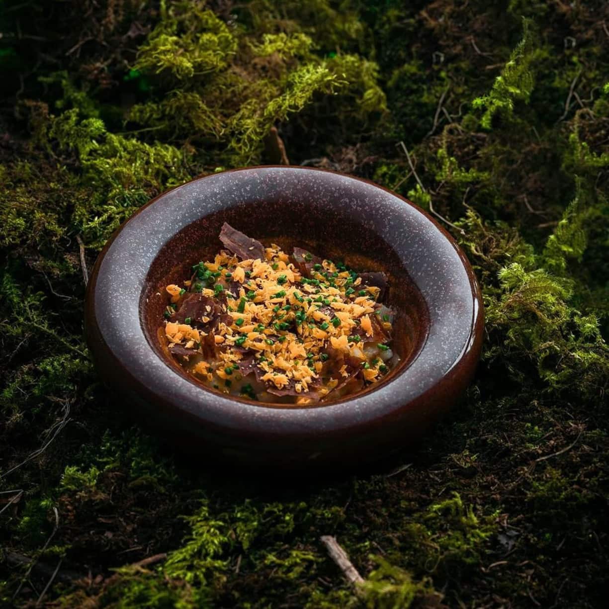 Le 1er février a été inaugurée la Table des Horlogers, sous la houlette du chef étoilé de Megève Emmanuel Renaut (3 étoiles Michelin) et du chef exécutif Alessandro Cannata. 