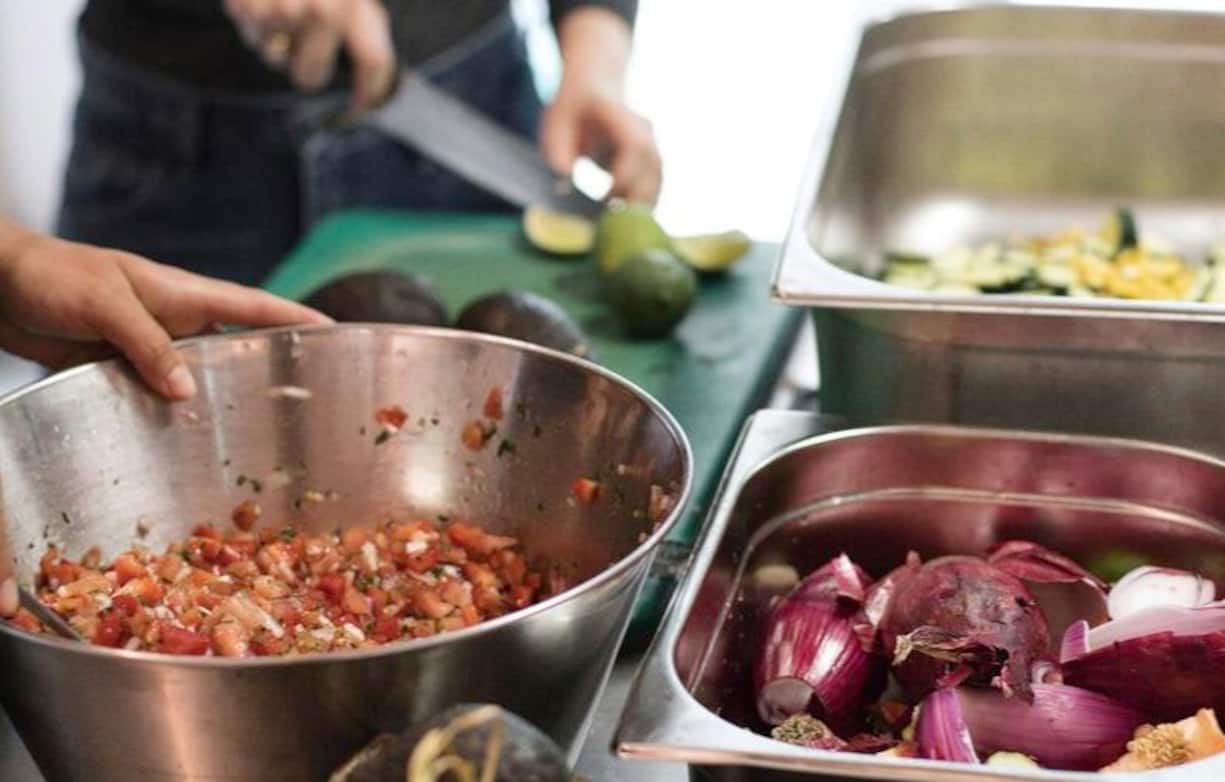 UBS Helpetica Backen