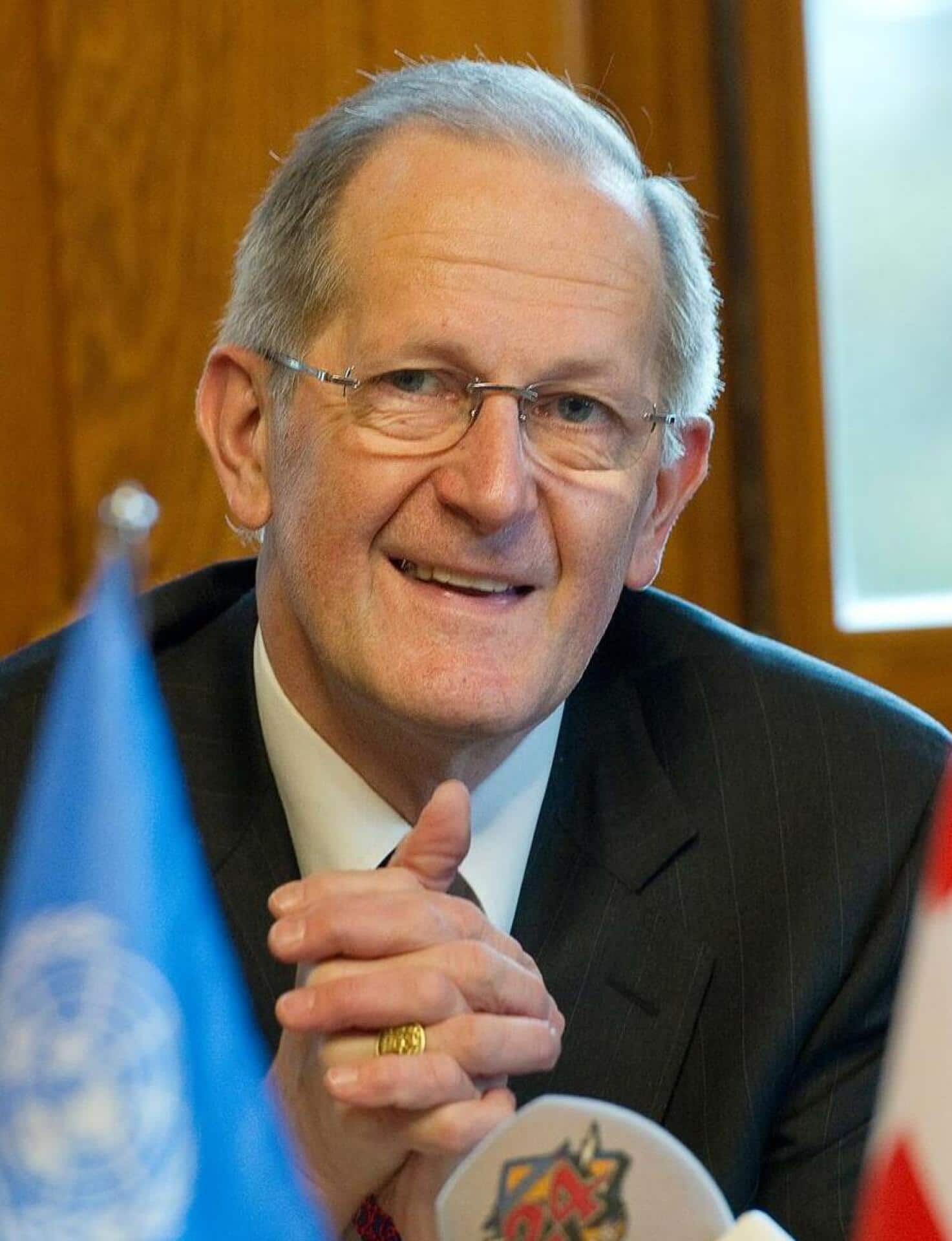 Joseph_Deiss,_2010_(cropped) (1).jpg