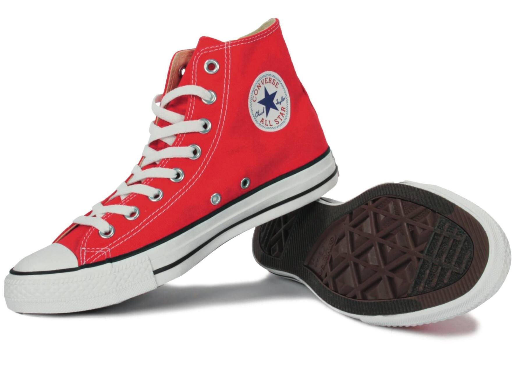 Des Converse montantes, rouges de préférence.