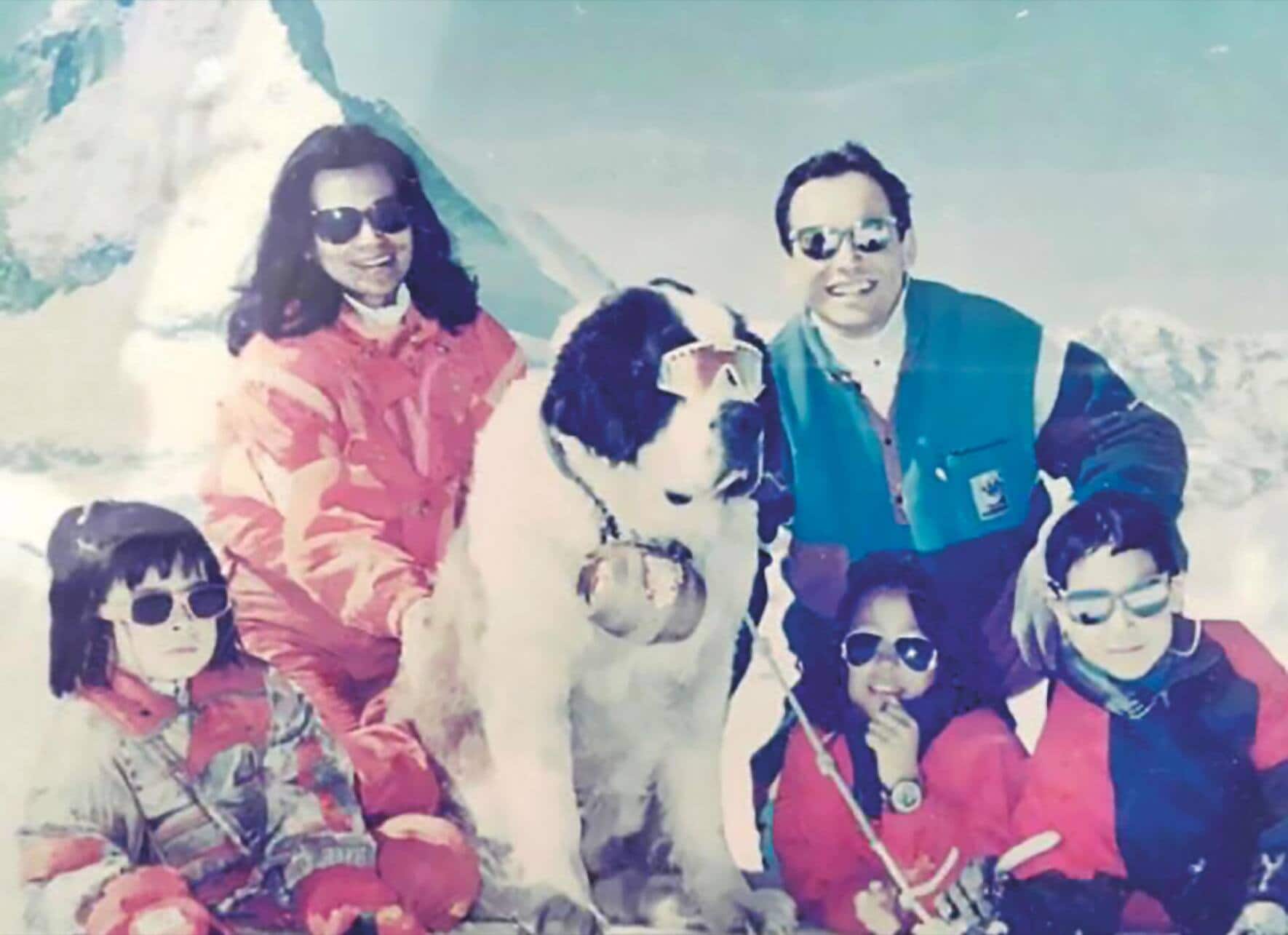 Photo de famille: son père Yves Byrde, sa mère Yadira Byrde Gomez, sa sœur Nathalie et son frère Etienne.