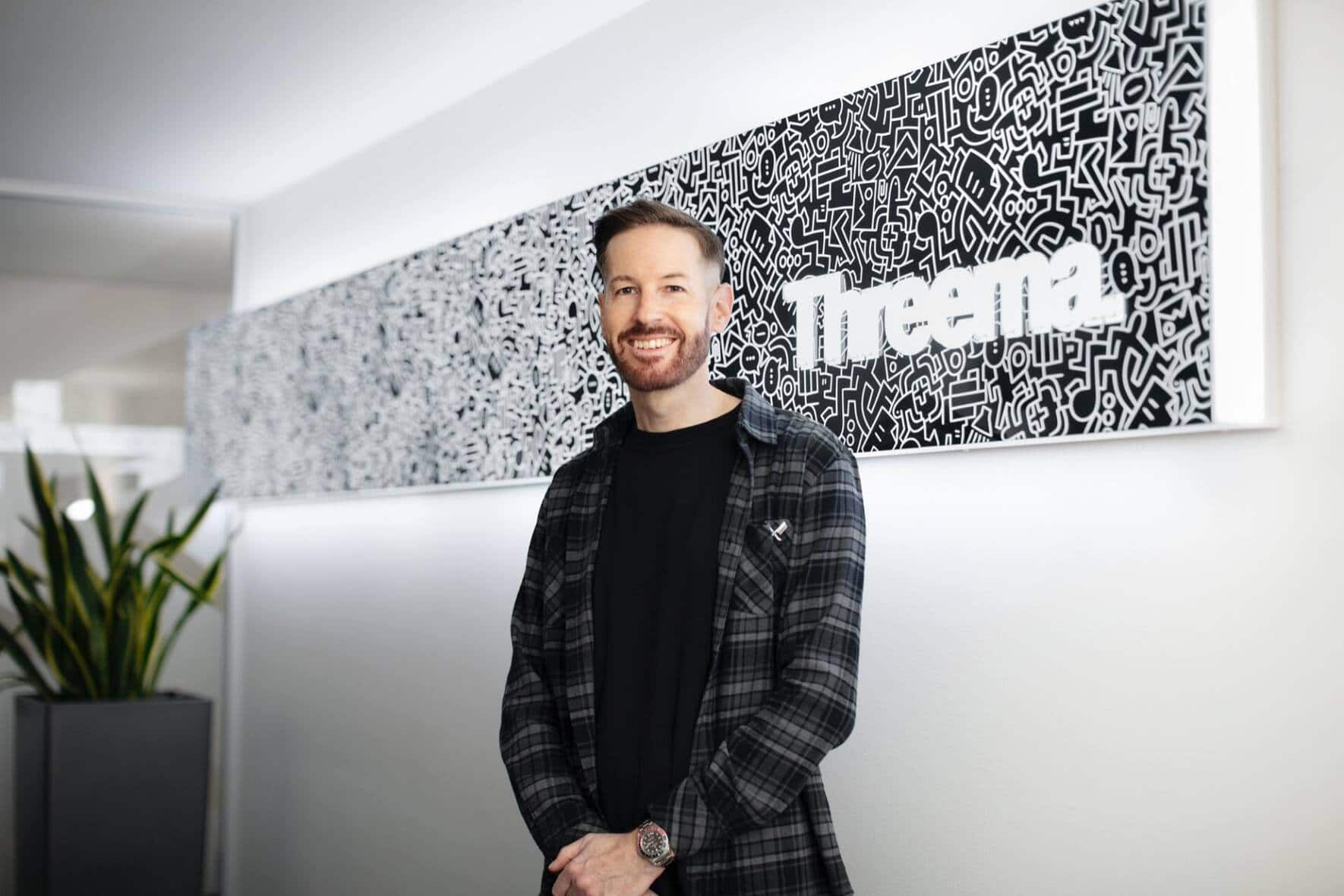 Avec l’application de chat Threema, Martin Blatter assure une communication sûre et respectueuse de la protection des données.