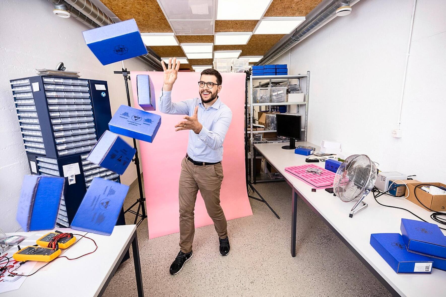 Felix Adamczyk amène la sécurité de l’internet des objets au niveau supérieur de façon ludique.