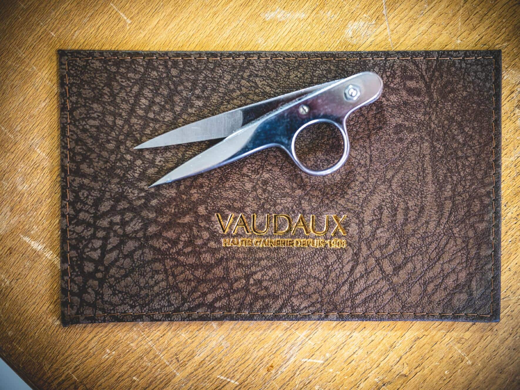 Matière première. Le cuir demeure au cœur du métier.