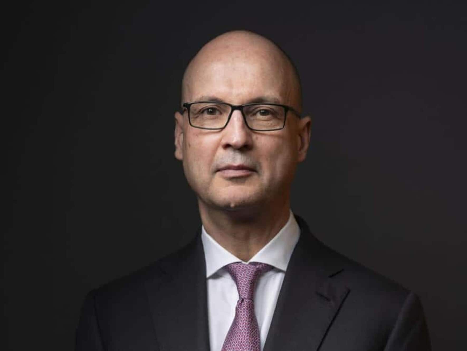 Le chef de la Finma, Stefan Walter, souhaite un durcissement des règles de viabilité du financement hypothécaire pour les logements en propriété.