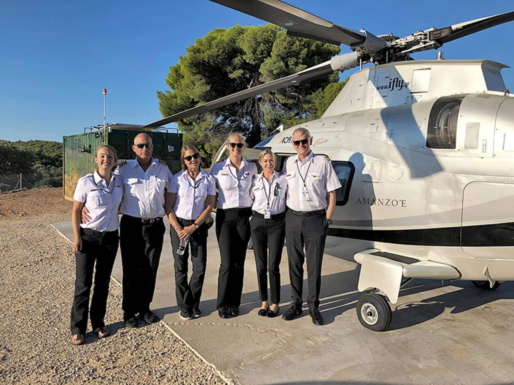 Passionné d'aviation, Marc Bürki a fait en 2018 un tour d'Afrique aux manettes de son PC-12. Ici avec d'autres pilotes au départ de ce périple.