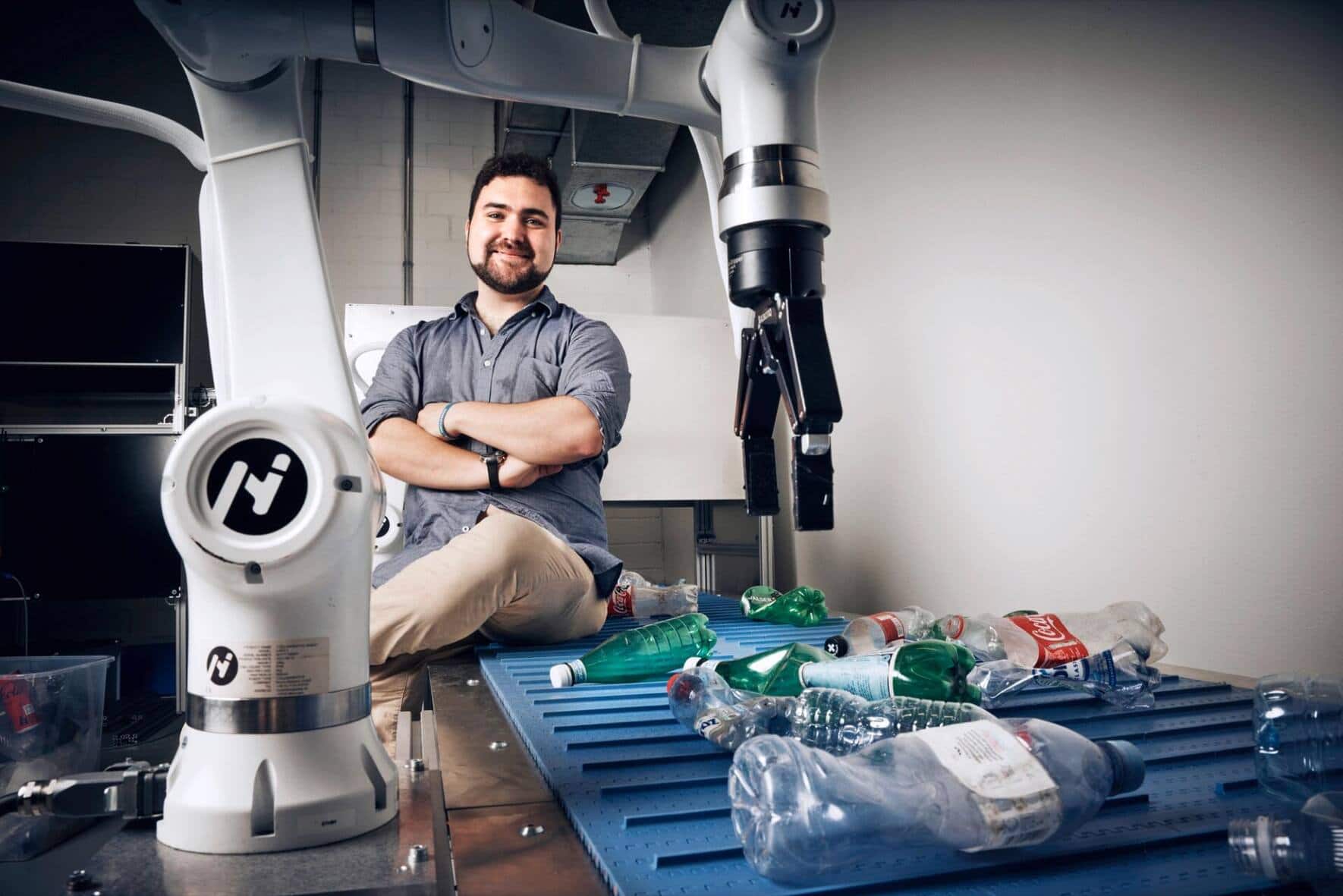 Esquivel Estay Fidel, Autonomous River Cleanup Arc., Zürich