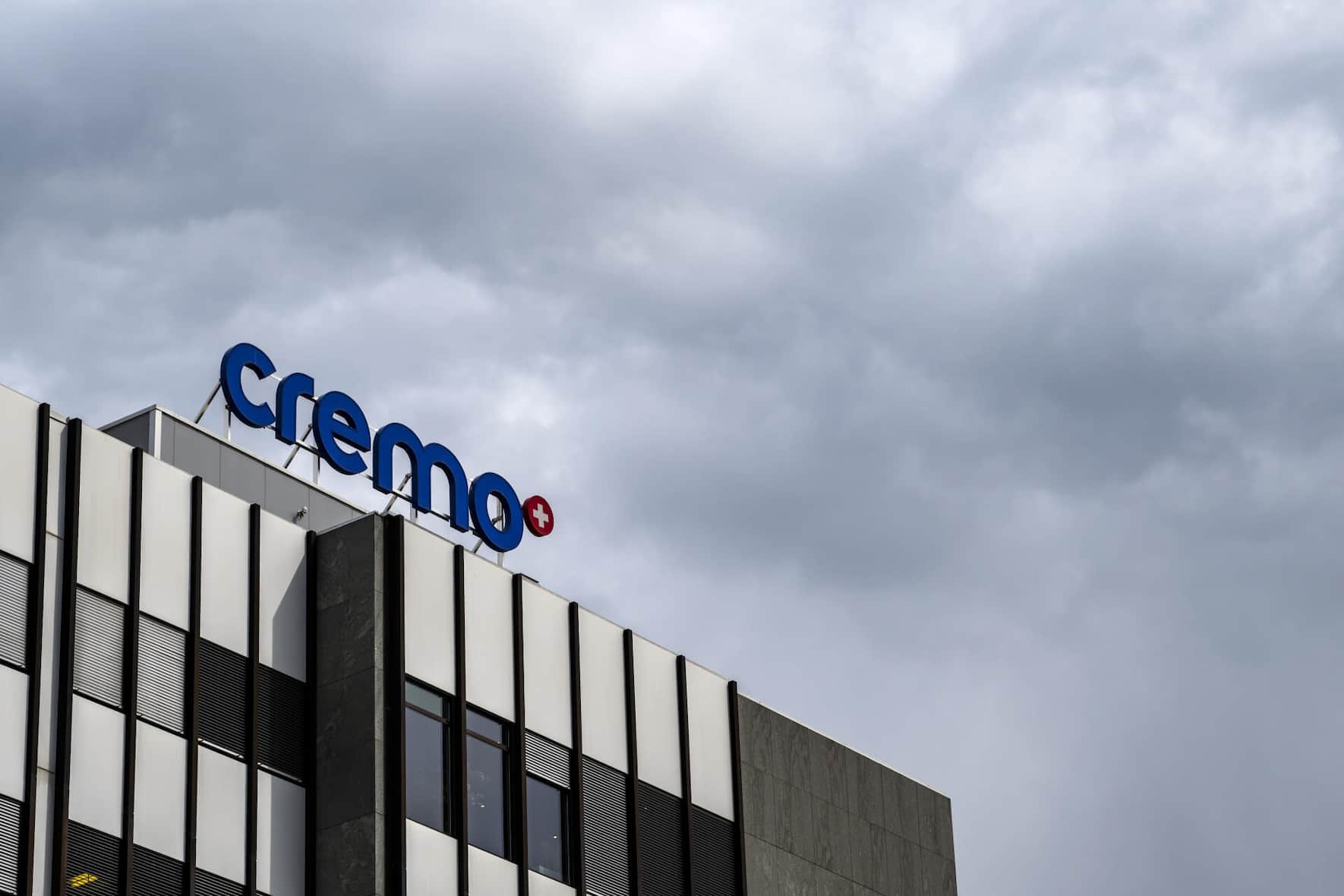 CREMO, NAHRUNGSMITTELKONZERN, MILCHPRODUKTE,
