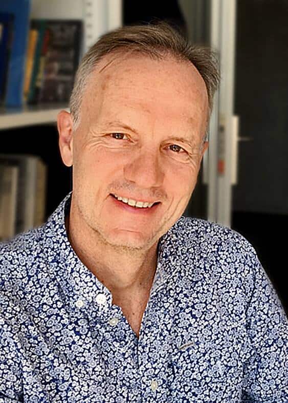 file72h6co9xgxk1j21r8hq9