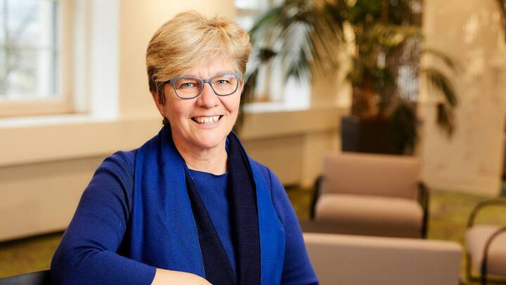 «Ceux qui se rendent au bureau doivent prendre du temps avec les autres pour un café.» Esther Graf, experte santé chez AXA.