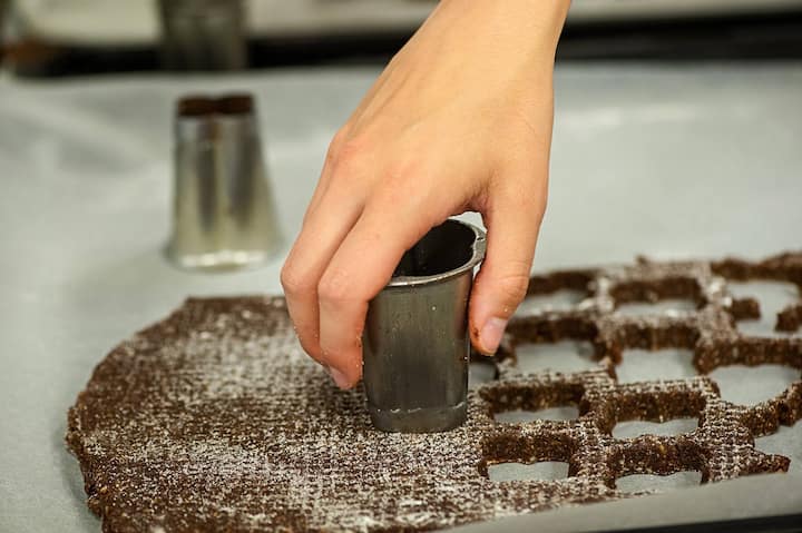 UBS Helpetica Aktion in der BÃ¤ckerei Stiftung ZÃ¼riwerk mit UBS MitarbeiterInnen, 20. Oktober 2025, Wallisellen