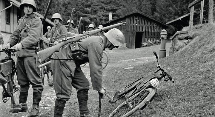 SCHWEIZ MILITAER RADFAHRTRUPPEN