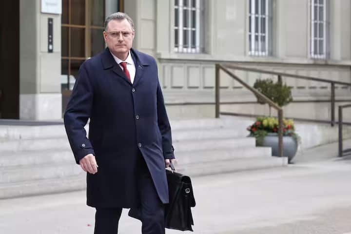 UBS CS