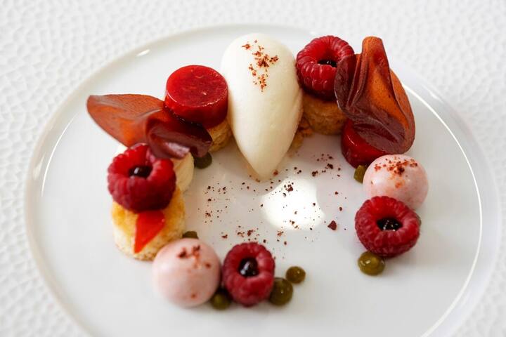 Romain Paillereau fait preuve d’une maîtrise technique remarquable dans sa cuisine