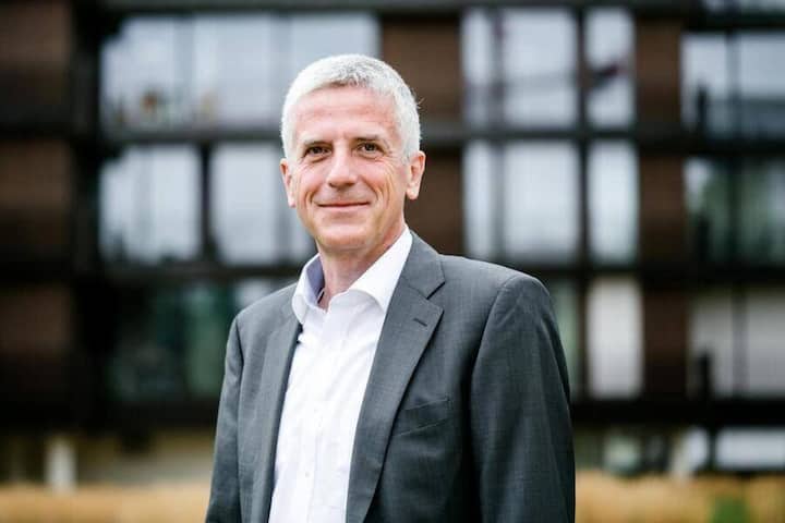 <p>L'expert Matthias Mölleney déclare : "Les cadres doivent travailler à s'éloigner de la culture de la sécurité. Aujourd'hui, beaucoup se focalisent sur la prévention des erreurs et n'osent plus guère prendre de décisions de manière autonome".</p>