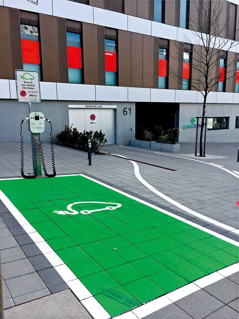 file78gjqy8jjbq1fh18q9ut