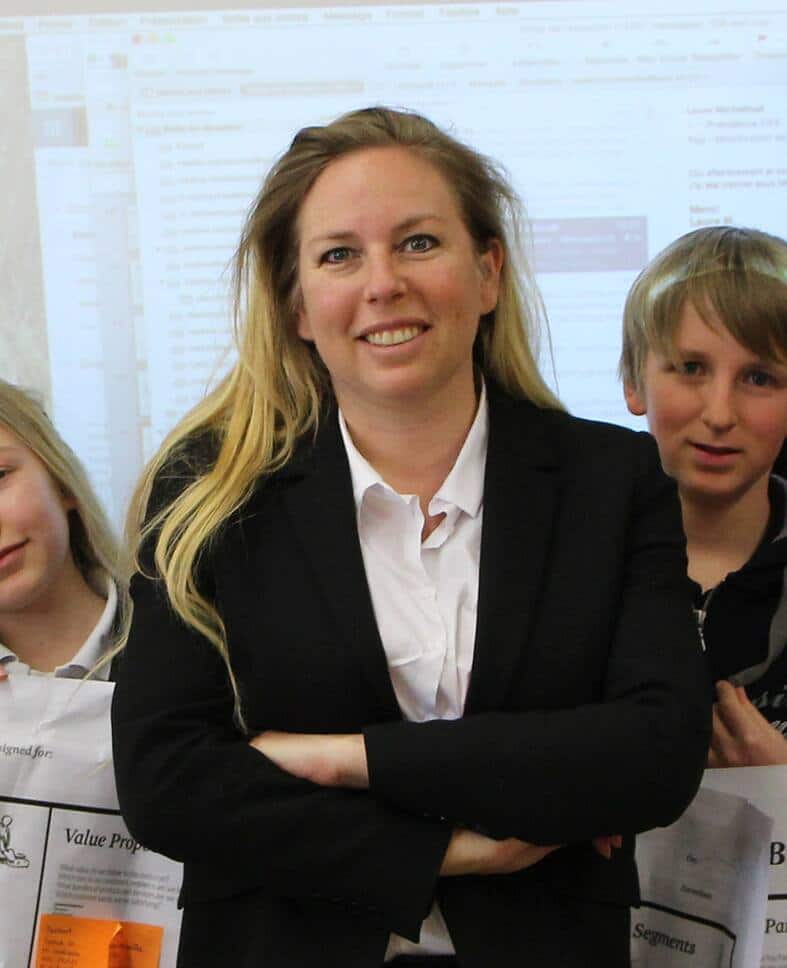 file6z2xgl11ro11iwevs4ab